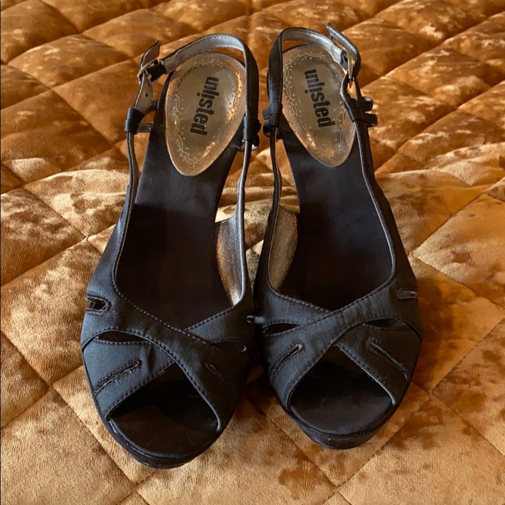Classy High Heels - Picture 4 of 5